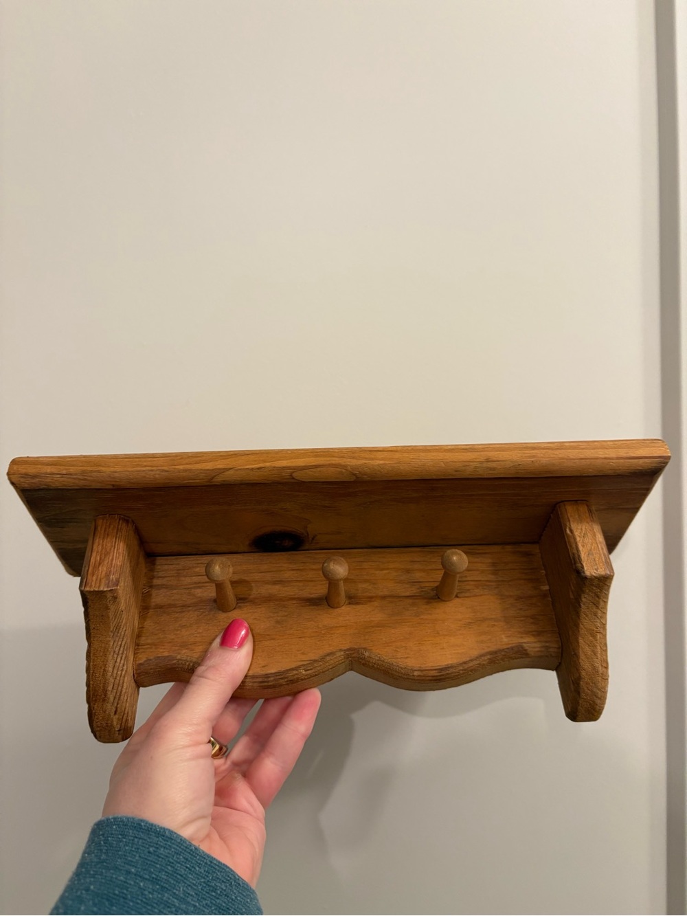 Cottagecore Wood Wall Shelf with Three Peg Hooks - Brown✨